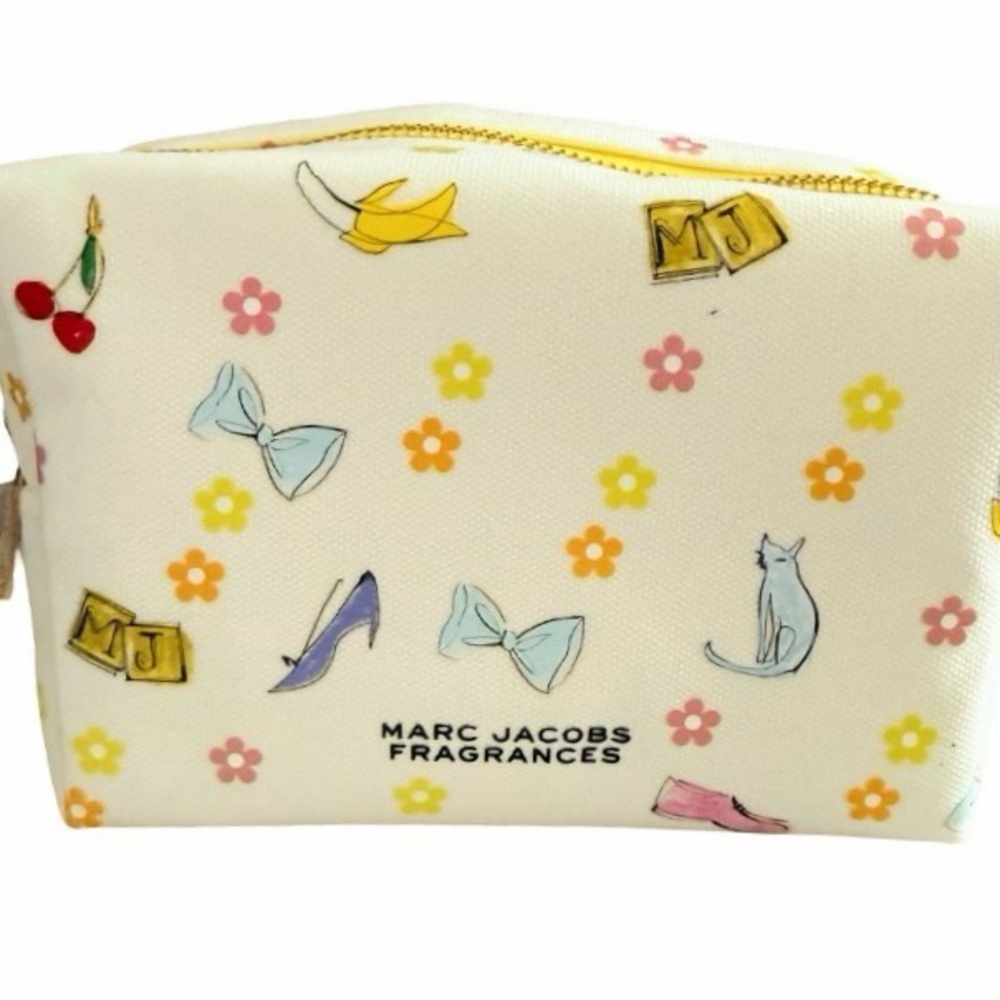 Marc Jacobs Fragrances Signature Coated Canvas Sketch Cherry Bow Cat Makeup Bag